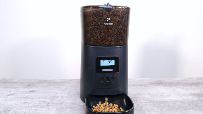 Petlibro automatic pet feeder dispensing cat food